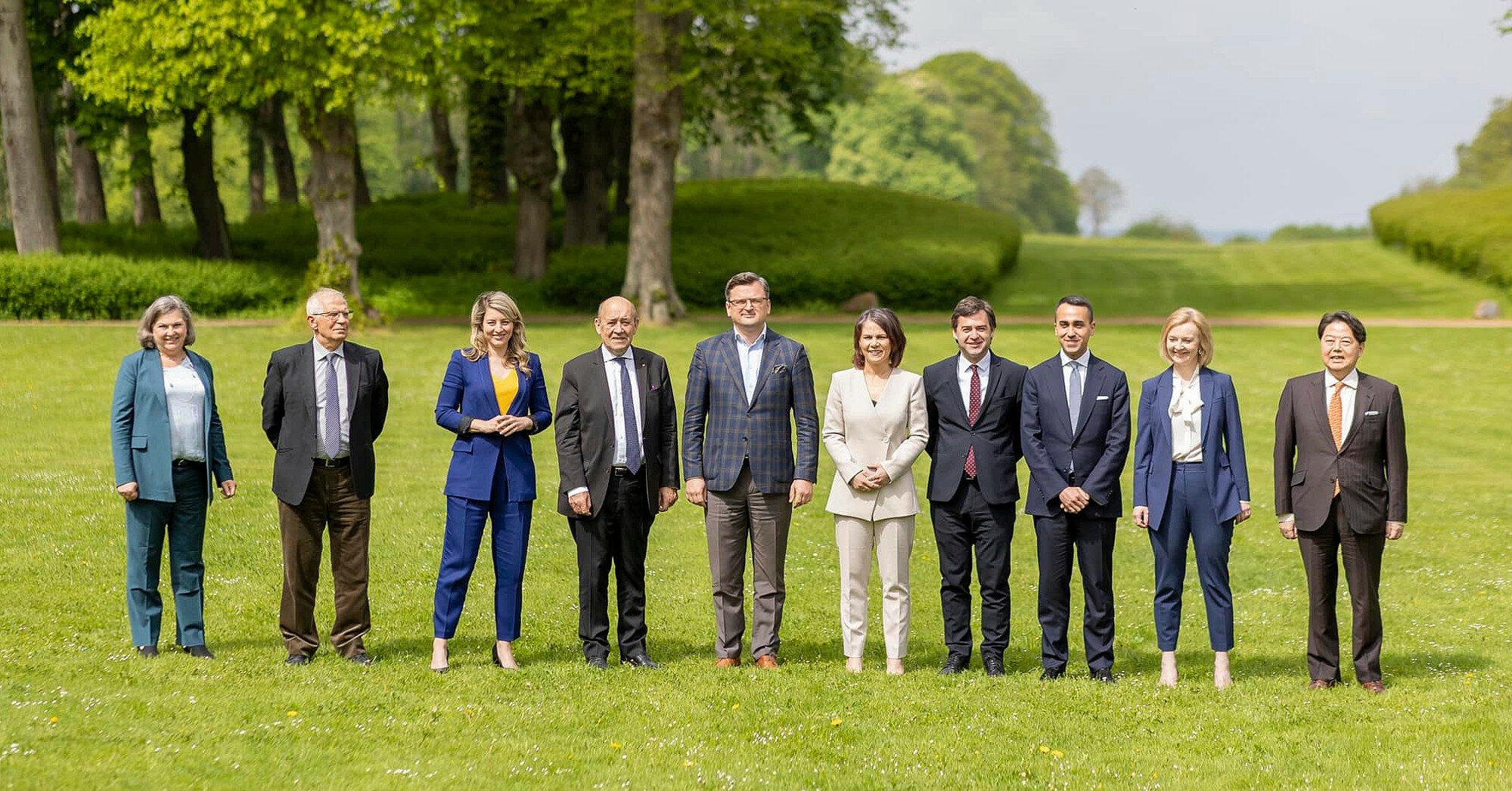 Кулеба закликав країни G7 передати Україні заморожені активи РФ