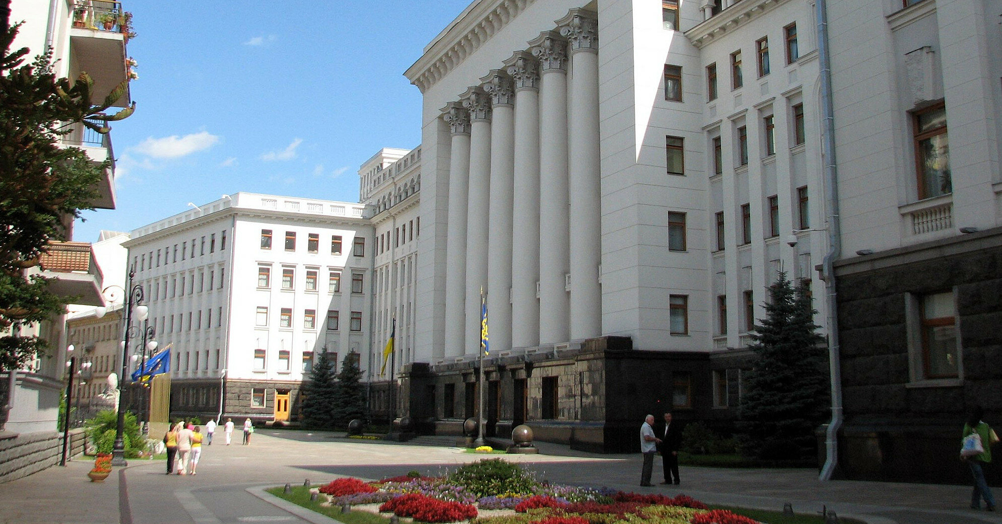 В ОПУ відповіли на заяви Угорщини про “психічні проблеми” Зеленського