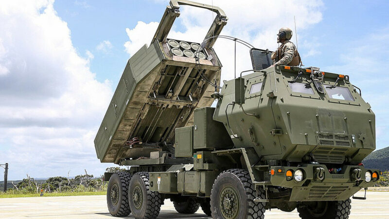 Politico: США можуть вислати Україні ще чотири системи HIMARS