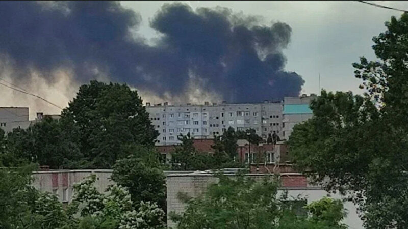 СтратКом ЗСУ: під Новою Каховкою знищено склад російських боєприпасів