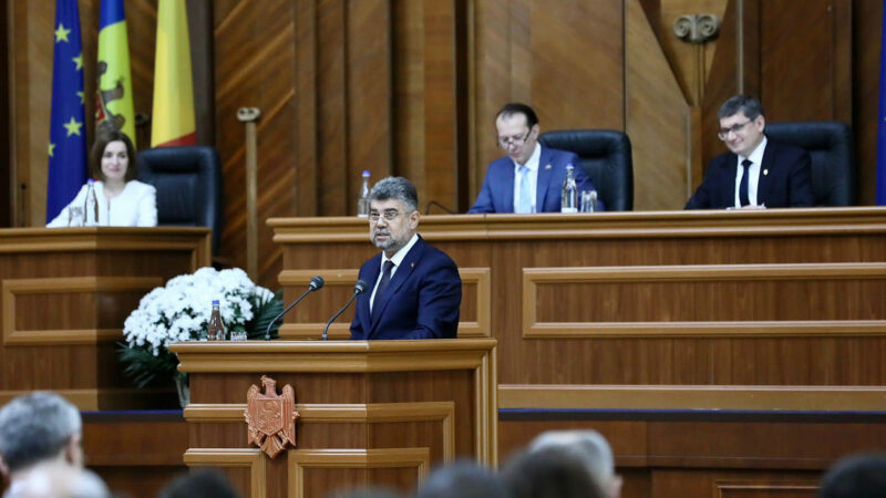 Парламенти Молдови та Румунії ухвалили спільну декларацію – згадали і про Україну