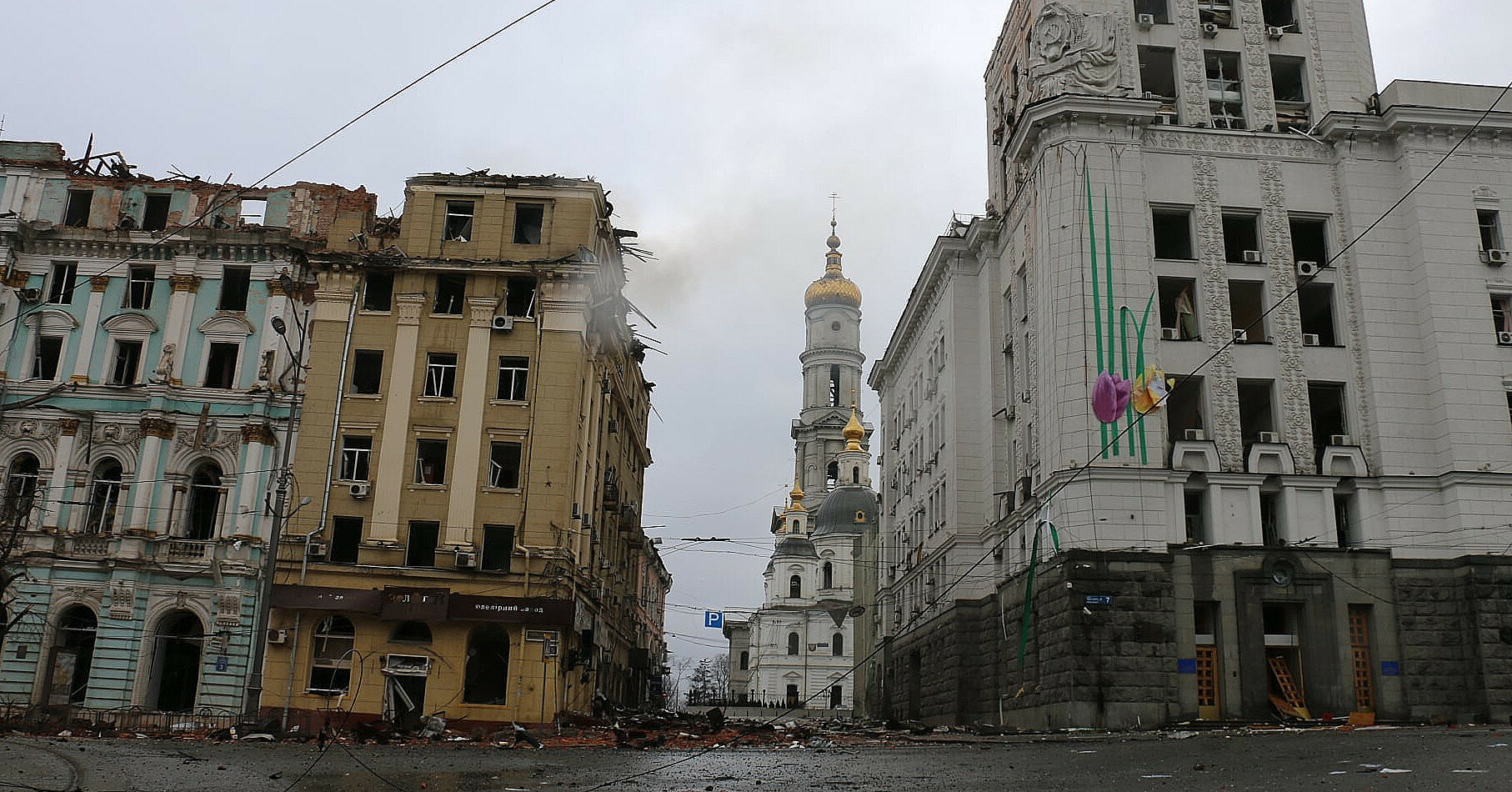 Терехов повідомив про “серію вибухів” у Харкові