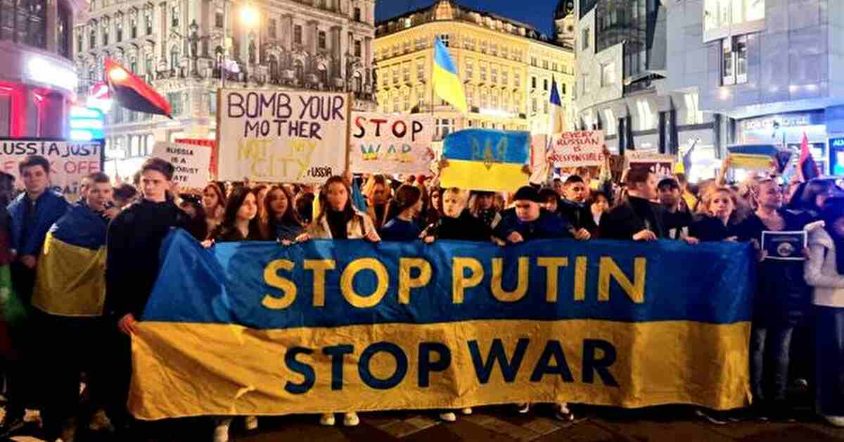 У європейських столицях проходять протести після ракетних ударів РФ по Україні