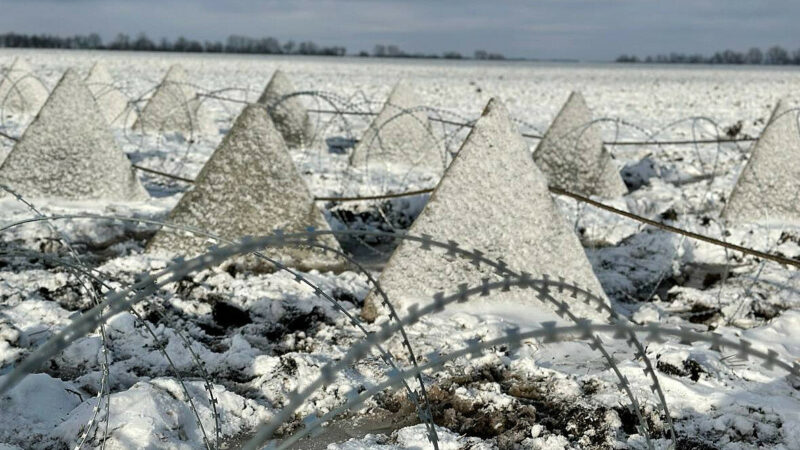 Розвідка Британії: Укріплення, які будує Росія на сході, малоефективні