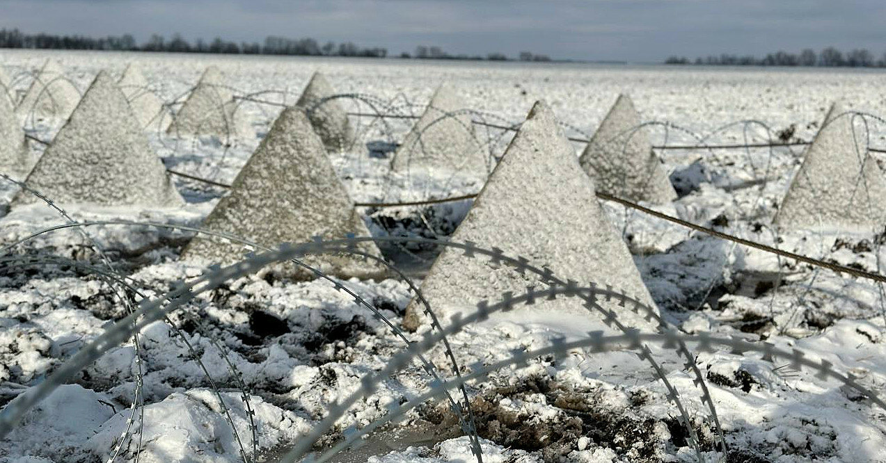 Розвідка Британії: Укріплення, які будує Росія на сході, малоефективні