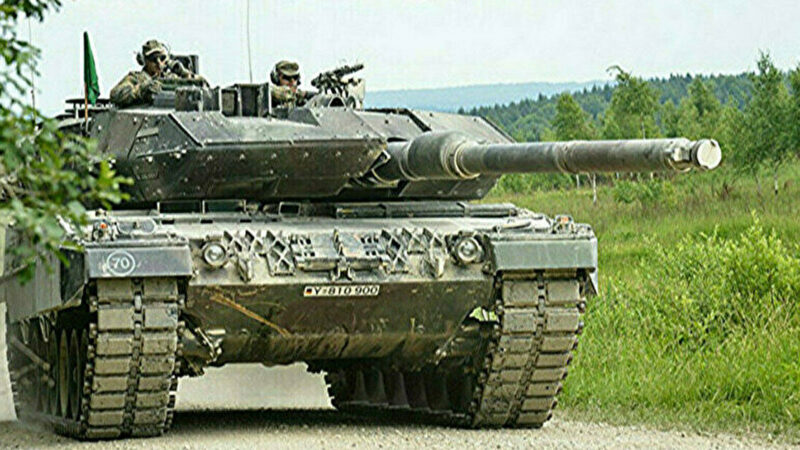 Голова Міноборони: Іспанія навчатиме 55 українських військових на Leopard 2