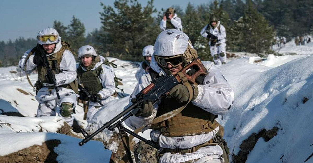 Politico: Білий дім радить Україні не зволікати з контрнаступом