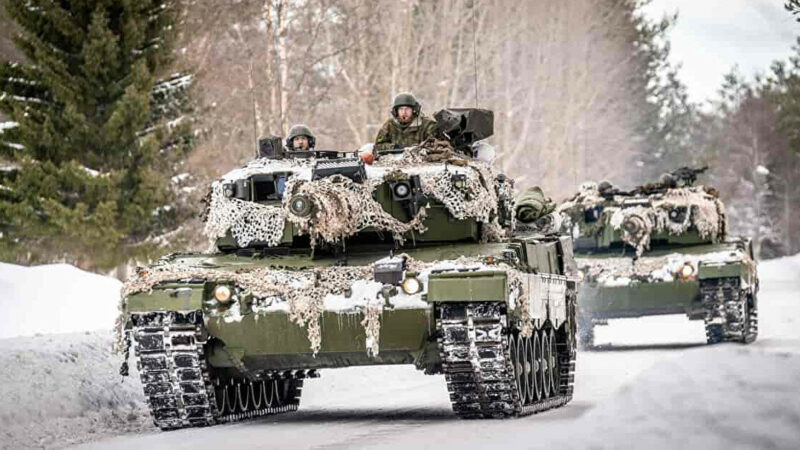 Польща передала Україні ще 10 Leopard 2 – міністр оборони