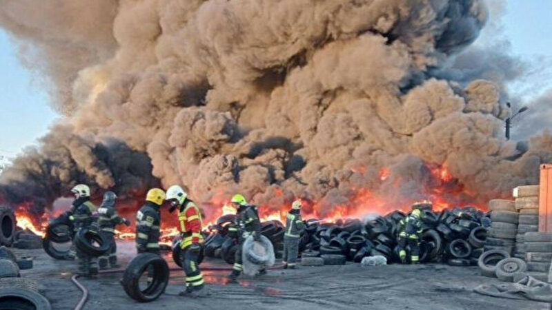 У Підмосков’ї потужна пожежа, горить цех з утилізації відходів