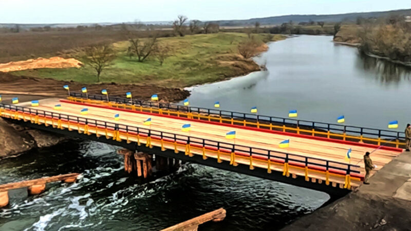 Скільки зі зруйнованих мостів вже відбудували