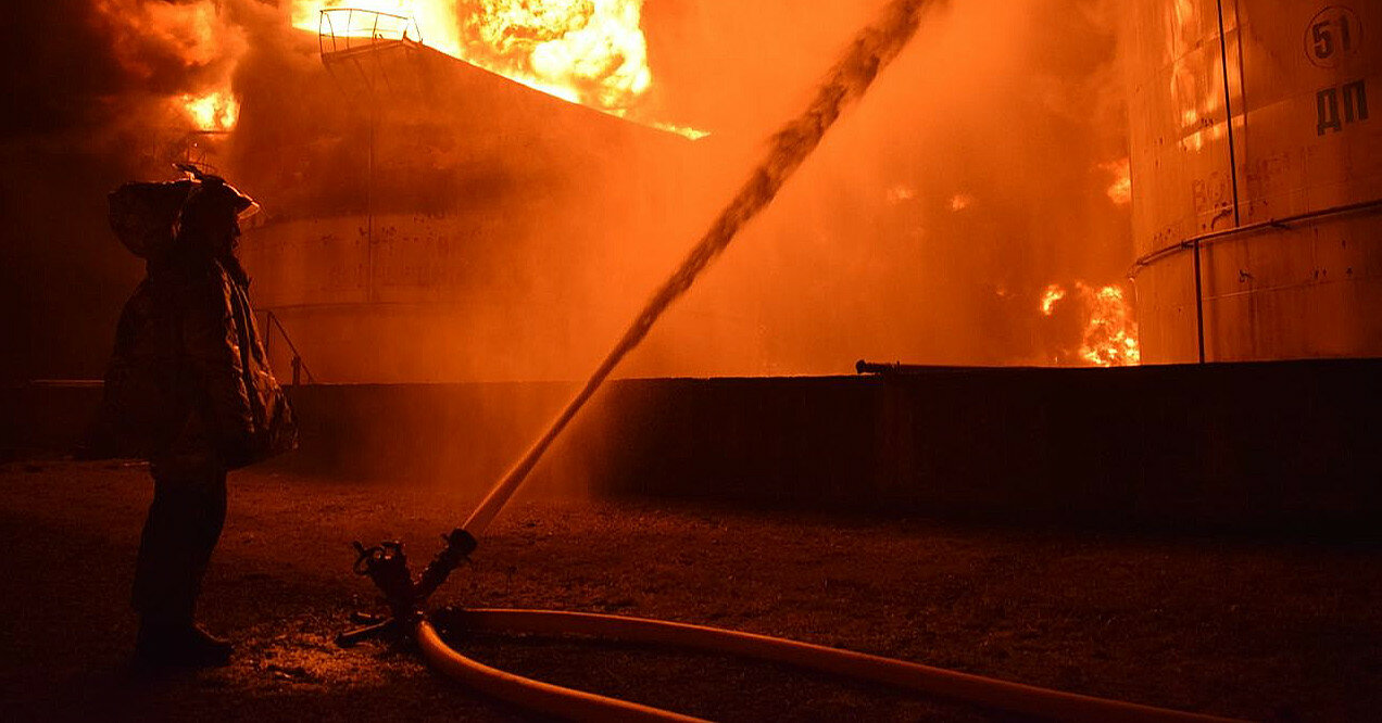 У Сибіру палає підстанція, росЗМІ повідомляють про вибух