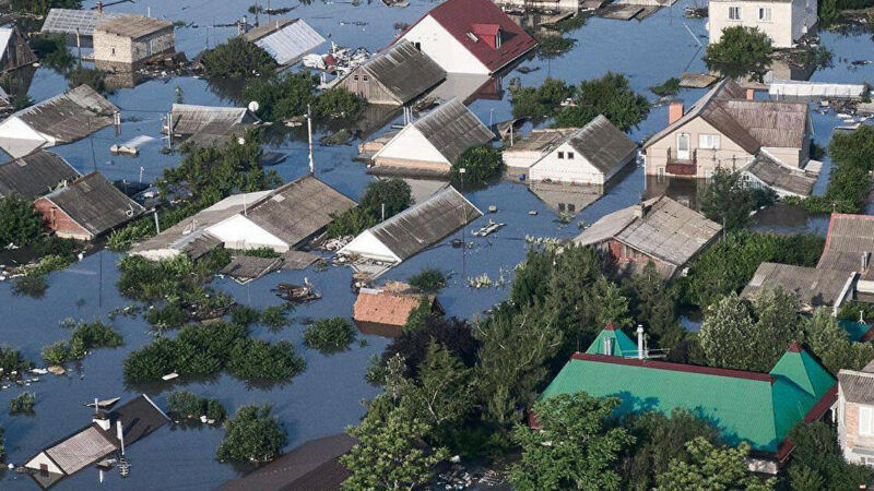 Прикордонники показали наслідки підриву Каховської ГЕС із висоти