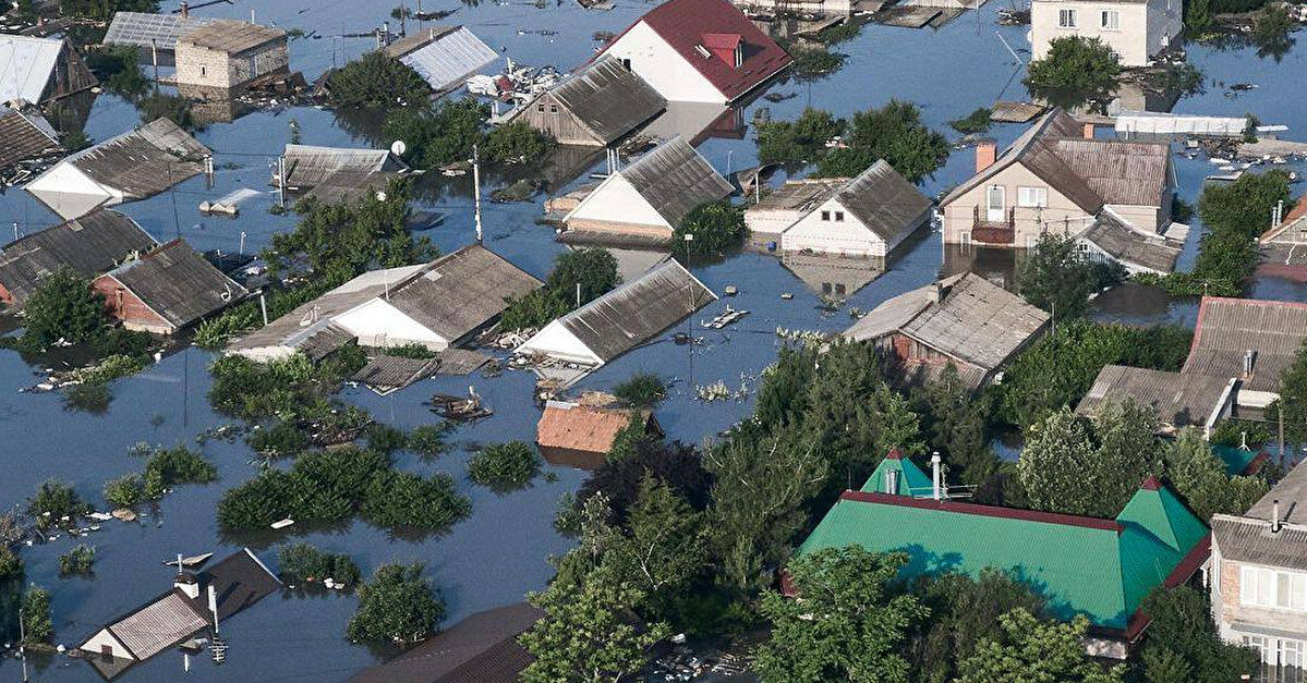 Прикордонники показали наслідки підриву Каховської ГЕС із висоти