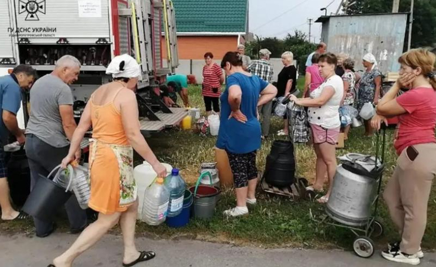 В черзі за водою у Марганці померла літня жінка