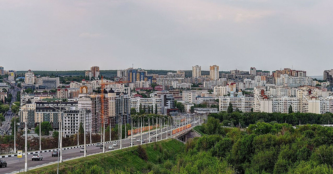 Знову “впустили” бомбу? У Бєлгороді пролунав вибух після прольоту винищувача