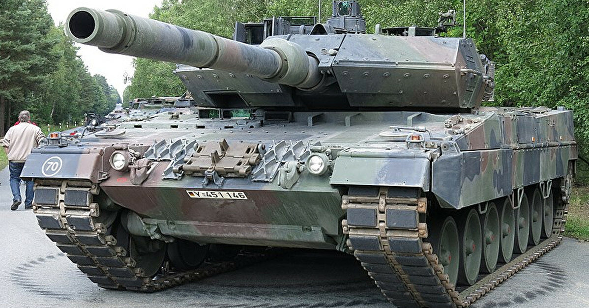 Іспанія відправила Україні партію Leopard 2A4 та бронеавтомобілі