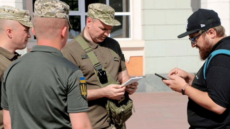 Військкомати матимуть більше інформації про чоловіків: що відомо