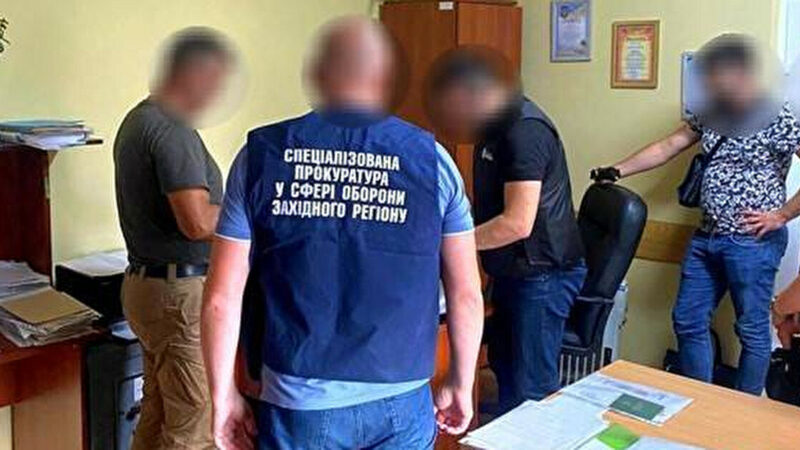 ОДП: Чиновницю військкомату затримали під час одержання хабара