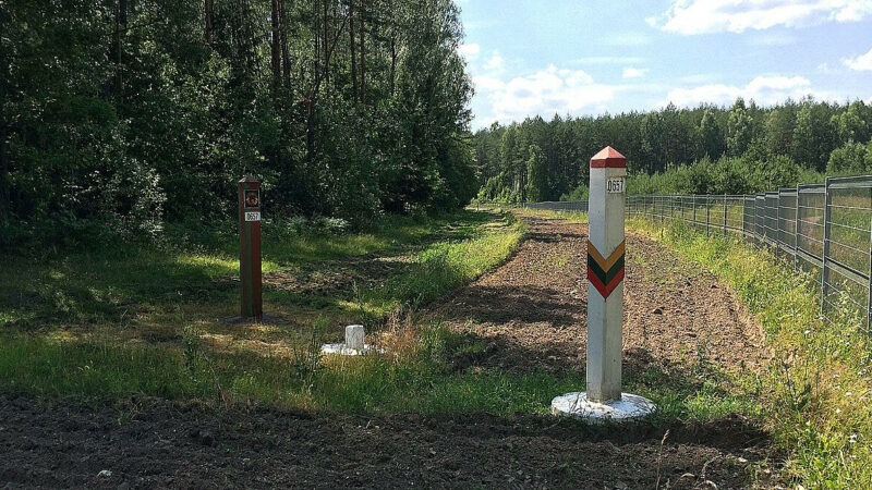 У Литві розповіли, за яких умов закриють кордон з Білоруссю