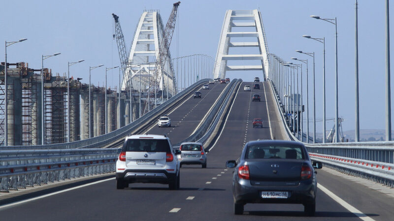 У Криму вночі перекриють Керченський міст