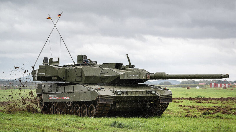 Швейцарія затвердила передачу Німеччині Leopard 2, але Україна їх не отримає