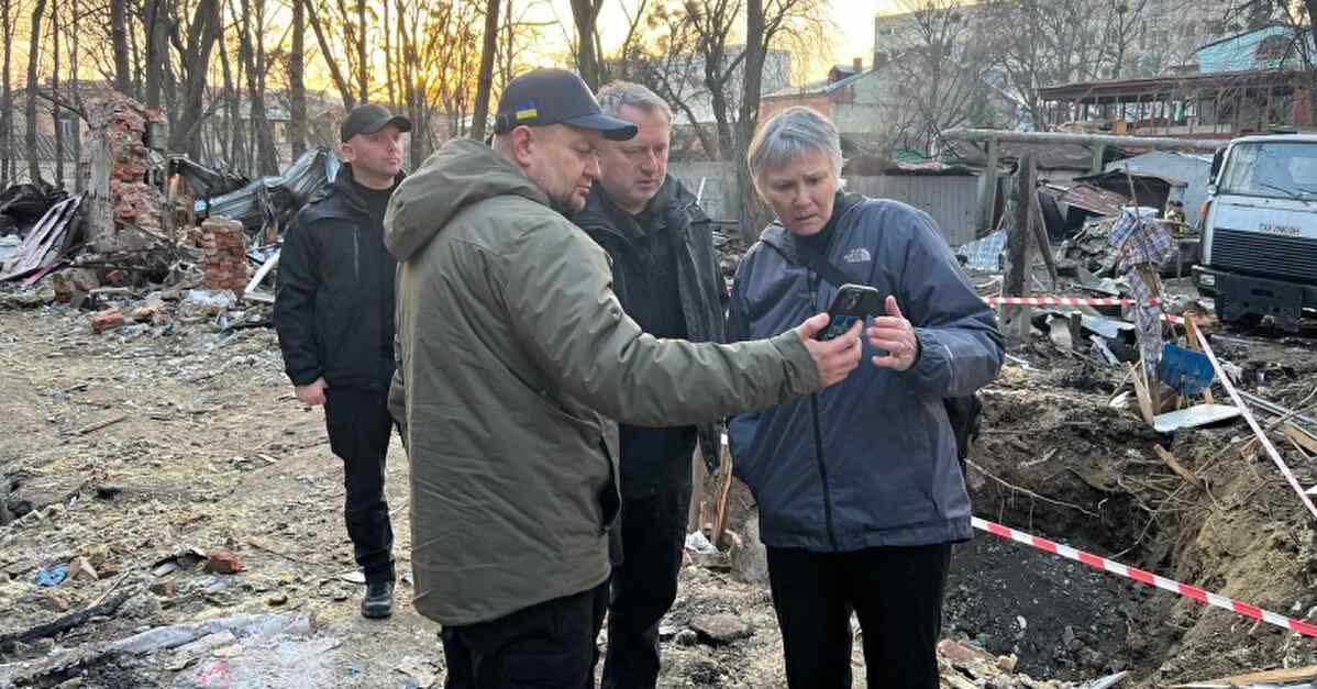 Представниця МКС відвідала місця ракетних ударів росіян у Харкові та Грозі