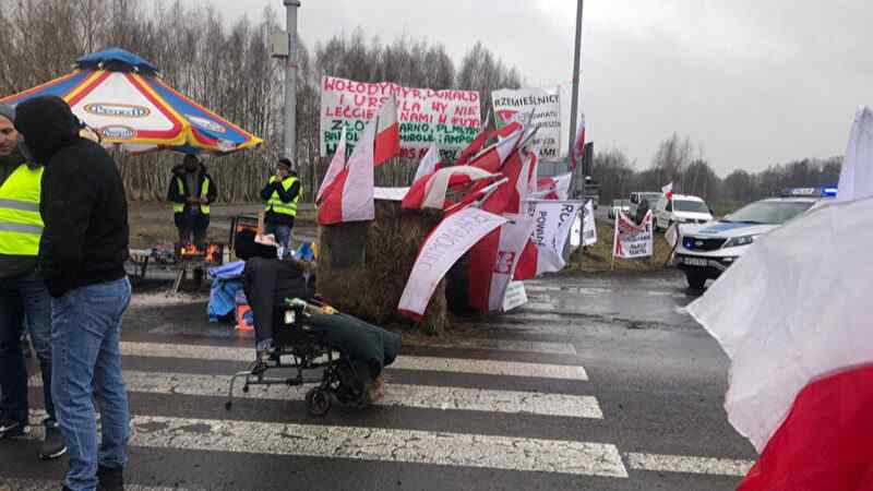 Польський міністр підтримав протестувальників на кордоні й заявив, що вони “мають право”