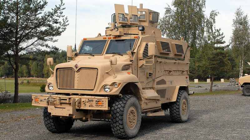 Постачання 400 німецьких бронемашин MRAP було зірване – Bild