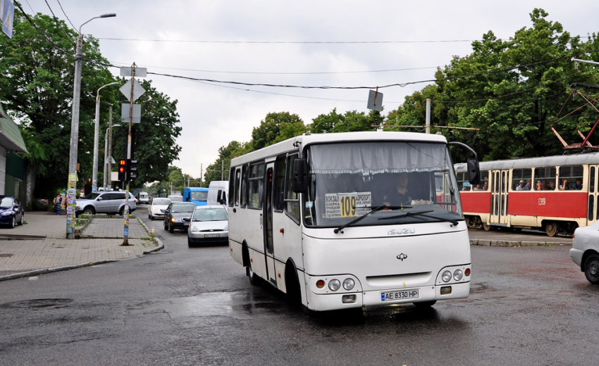 З 1 червня у Дніпрі зміниться робота автобуса №109К: деталі