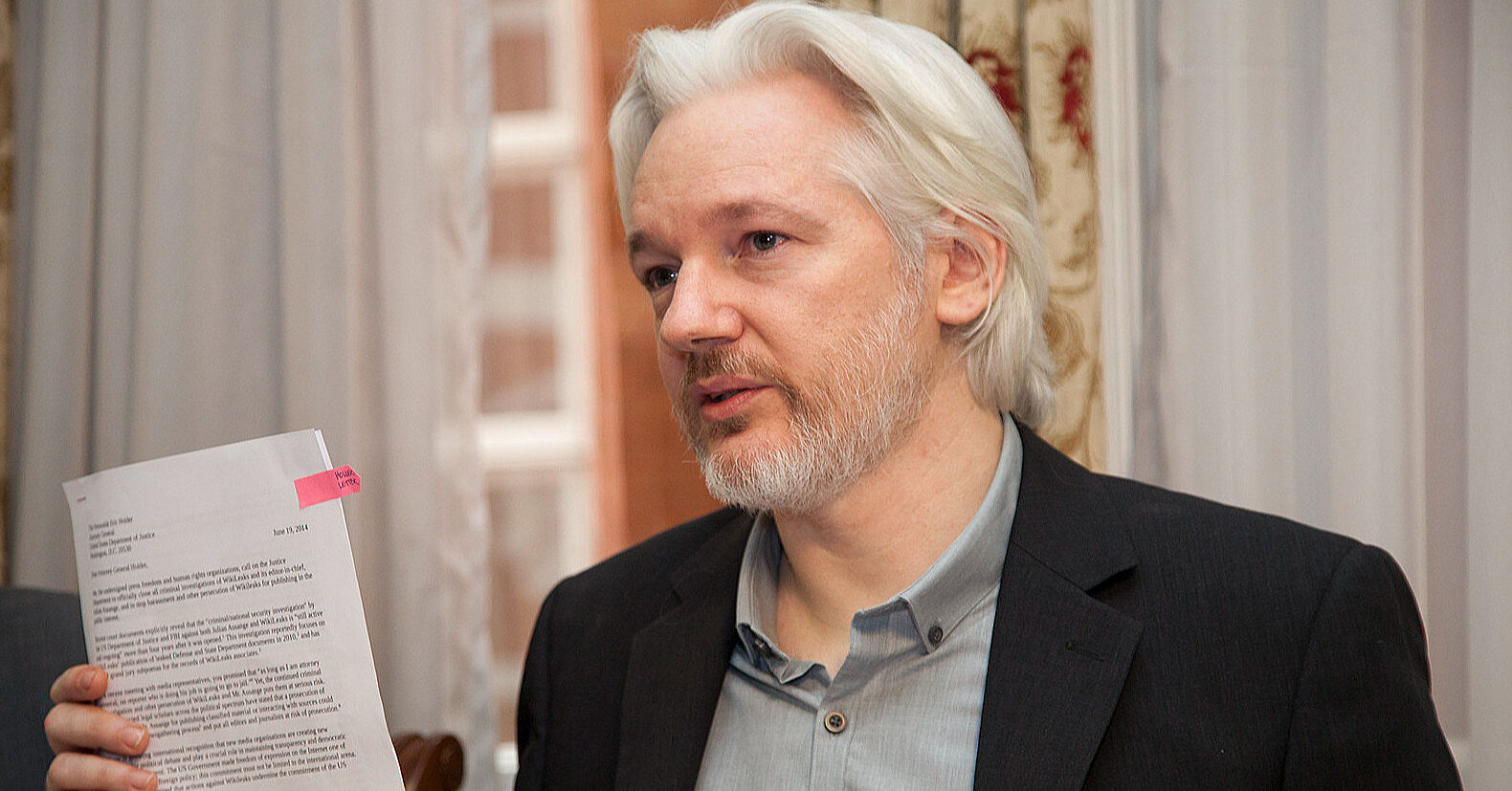 Засновника WikiLeaks Ассанжа звільнили з британської в’язниці