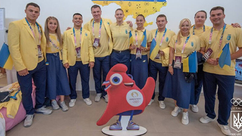 Українські спортсмени взяли участь у церемонії відкриття Олімпіади-2024: як це було