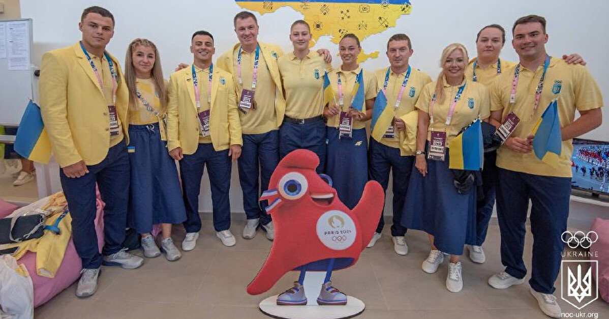 Українські спортсмени взяли участь у церемонії відкриття Олімпіади-2024: як це було