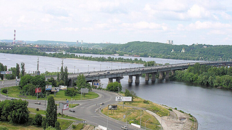 КМДА просить Кабмін терміново відреставрувати міст Патона