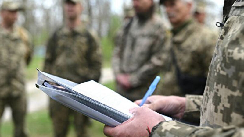 Вночі невідомий обстріляв пост охорони Луцького ТЦК, поранено солдата