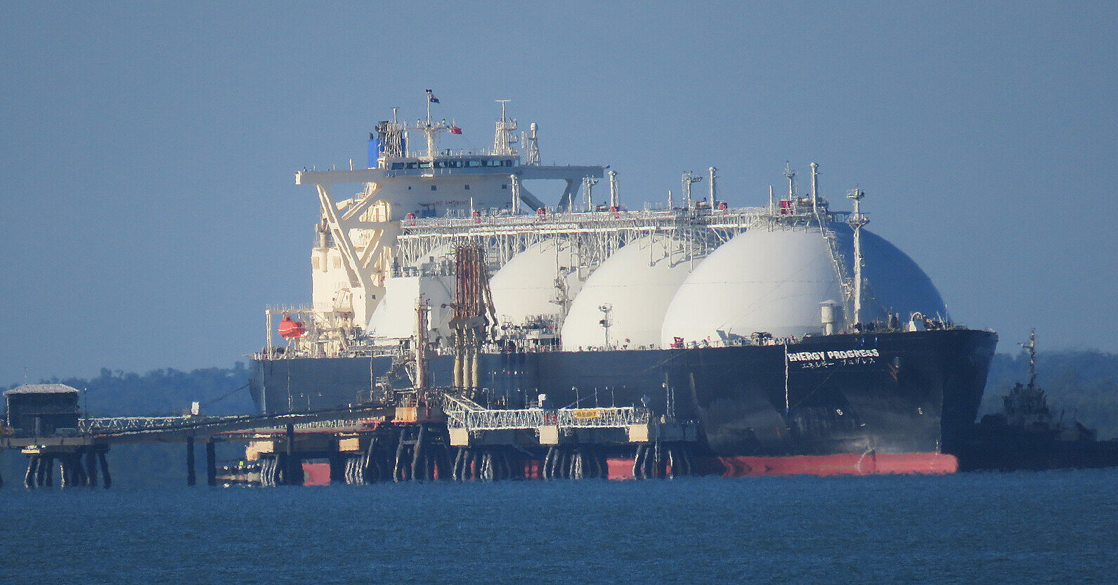 Великий LNG-термінал РФ зупинився внаслідок посилення санкцій – Bloomberg