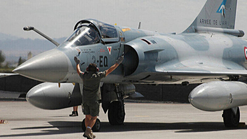 Україна отримає від Франції шість, а не три винищувачі Mirage 2000-5F