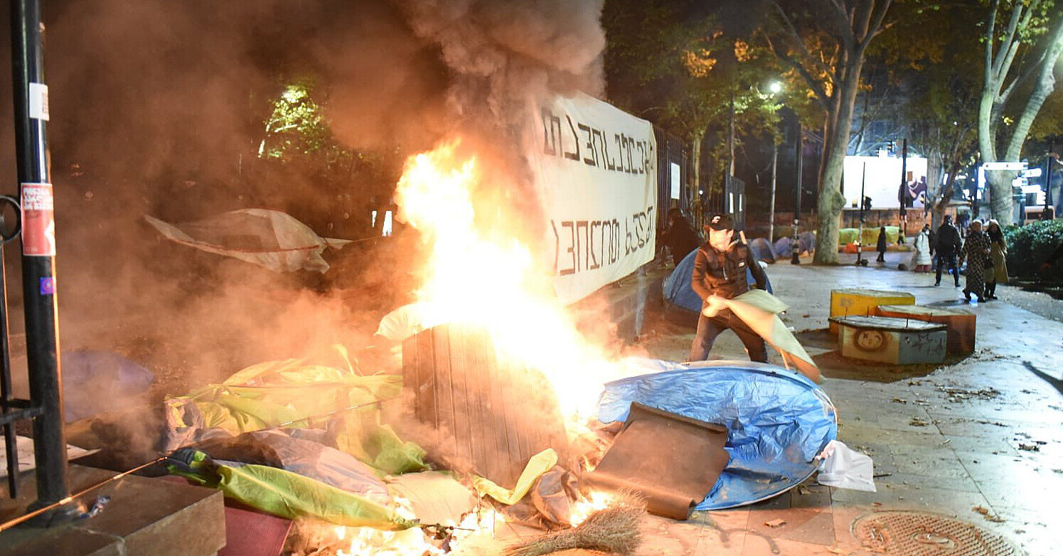 У Тбілісі поліція розігнала протест опозиції проти результатів виборів