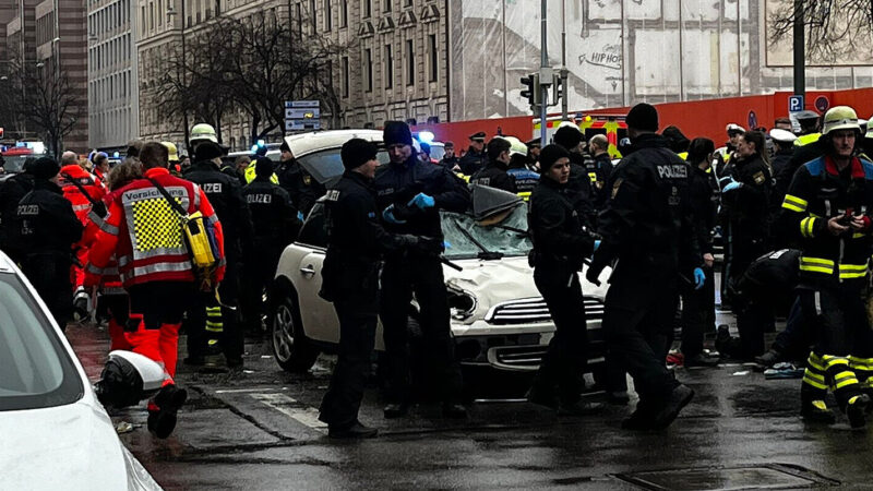 Наїзд автомобіля на демонстрантів у Мюнхені: кількість постраждалих зросла до 20