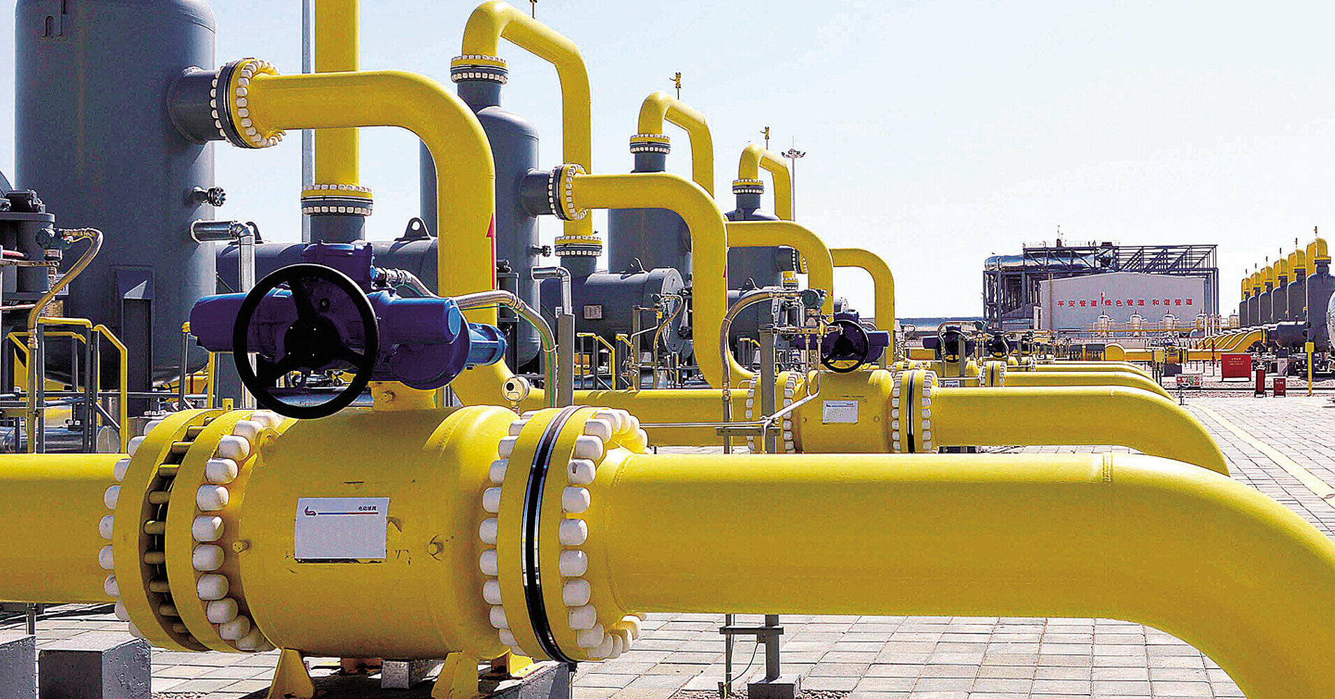 НБУ: Україна має заплатити цього року майже $3 млрд за імпорт газу