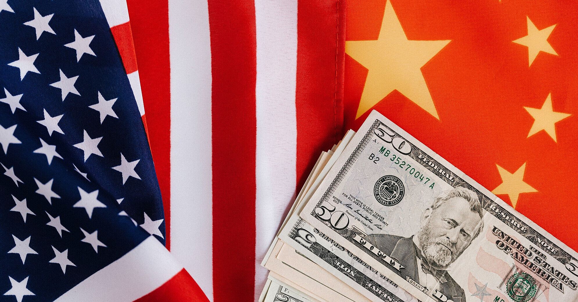 У МЗС КНР заперечують переговори США та Китаю про тарифи