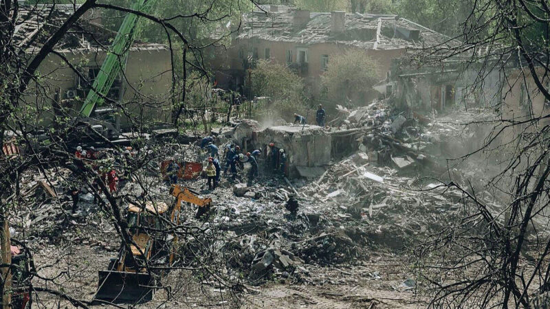 Зеленський: Попередньо, РФ вдарила по Києву північнокорейською ракетою