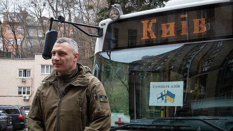 Кличко розповів, у яких районах невдовзі розпочнеться знесення незаконних МАФів