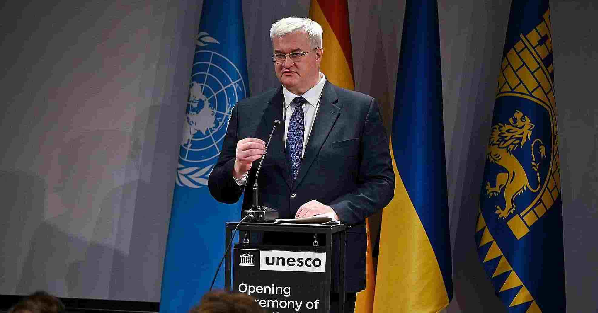 Сибіга сказав, що Зеленський поки що не отримав запрошення на саміт НАТО в Гаазі