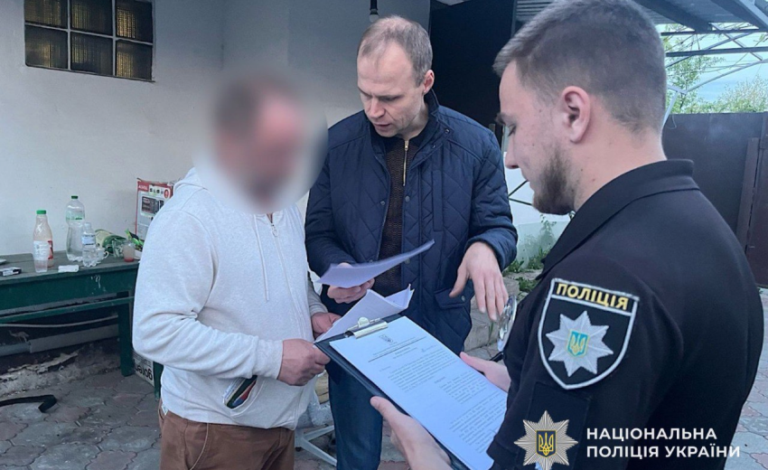 Мешканець Павлограду вбив власну матір, а тіло залив бетоном: деталі