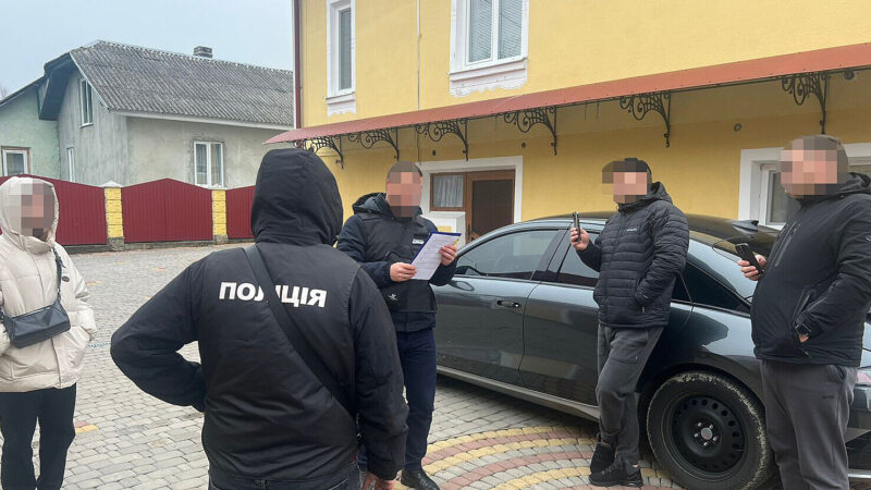 На Тернопільщині розкрили схему ввезення автівок під виглядом гумдопомоги для ЗСУ