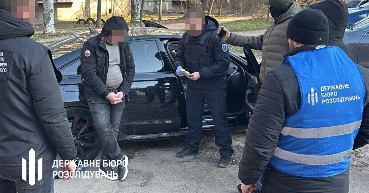 У Миколаєві судитимуть чоловіка за хабар за визволення мобілізованого