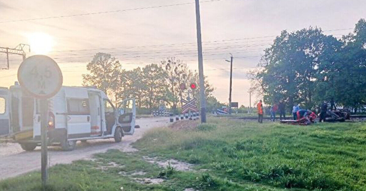 У Рівненській області поїзд переїхав автомобіль: загинули люди