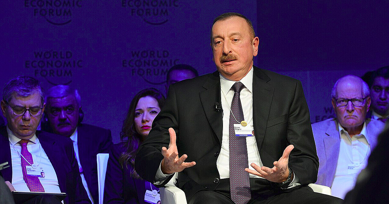 Алієв та президент Лаосу відмовилися приїхати до Путіна на парад