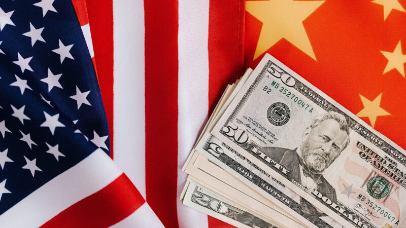 В уряді Китаю оцінюють пропозицію США щодо переговорів про тарифи на імпорт