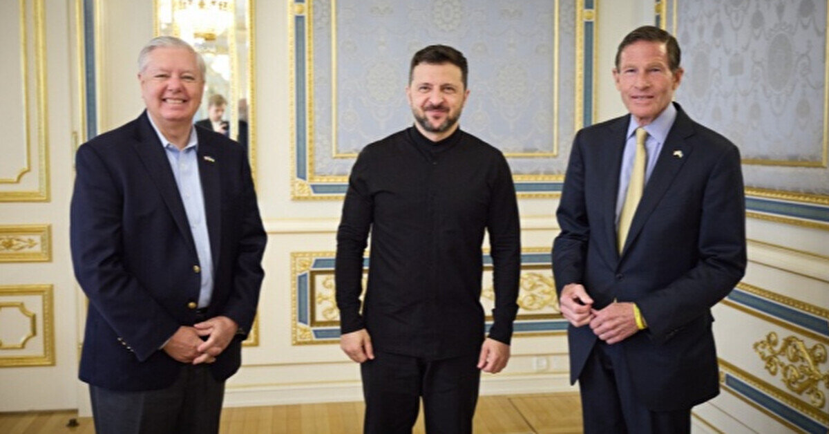 Зеленський зустрівся з сенаторами США, які просувають “розгромні” санкції проти РФ
